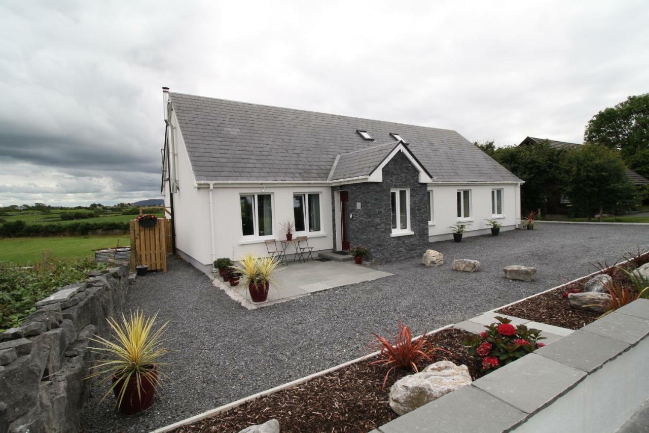Atlantic Retreat Lodge Kinvara Extérieur photo